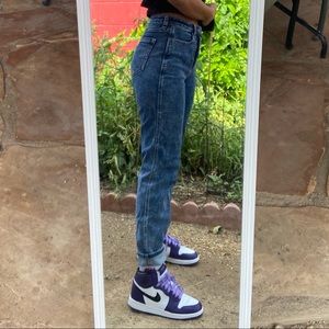 ***SOLD*** Hollister mom jeans